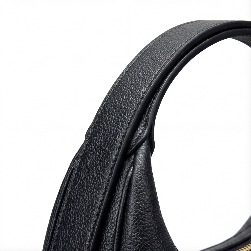Lunaire – Sculpted Crescent Shoulder Bag