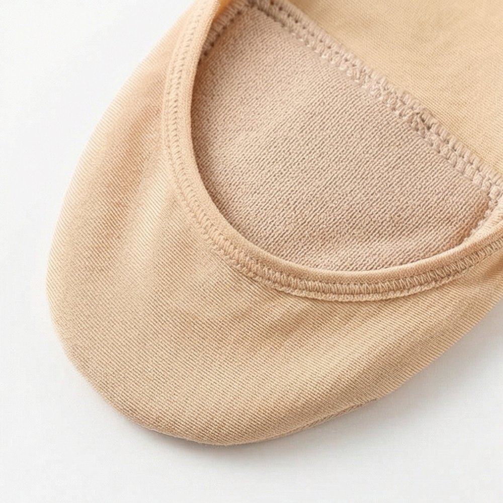 Feeluxe – Cushioned No Show Socks for All Day Comfort