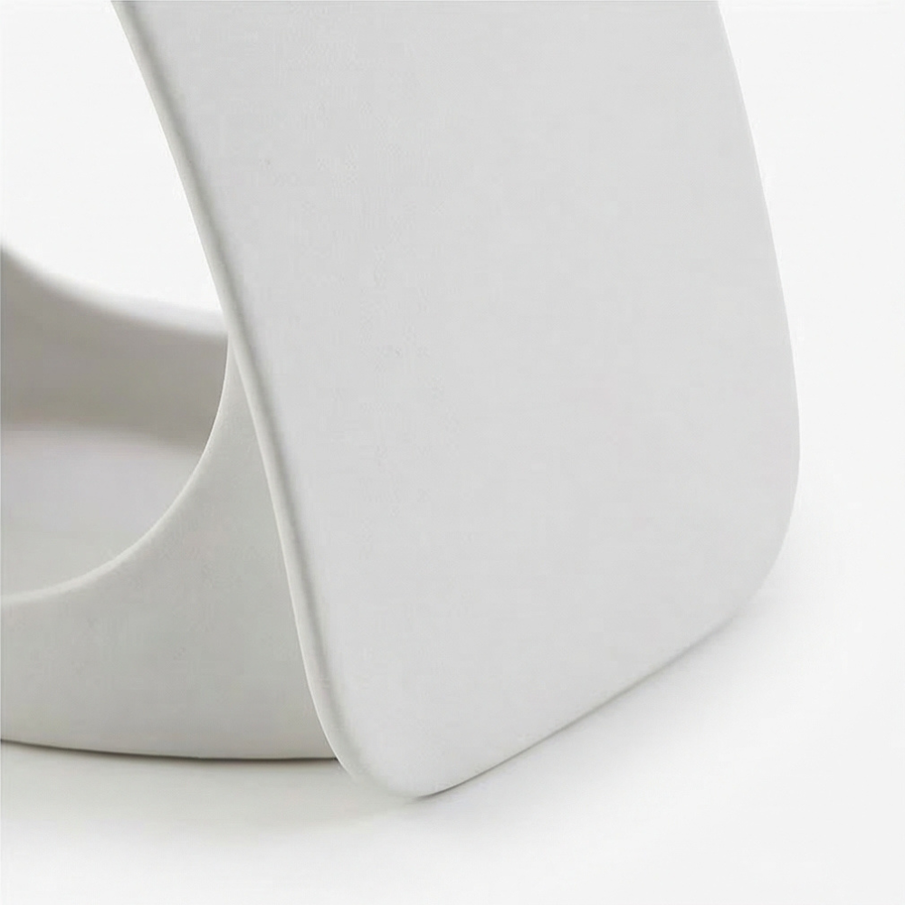 Finchwell – Modern Hanging Bird Feeder