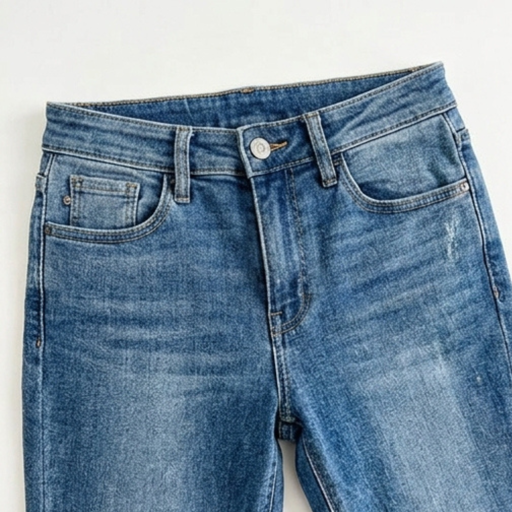 Denalia – Women's Tummy-Smoothing Bootcut Jeans