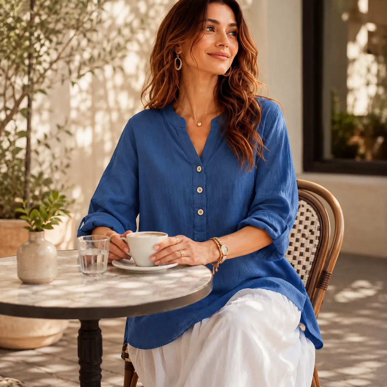 Amberlys – Airy Blouse with V-Neck and Buttons