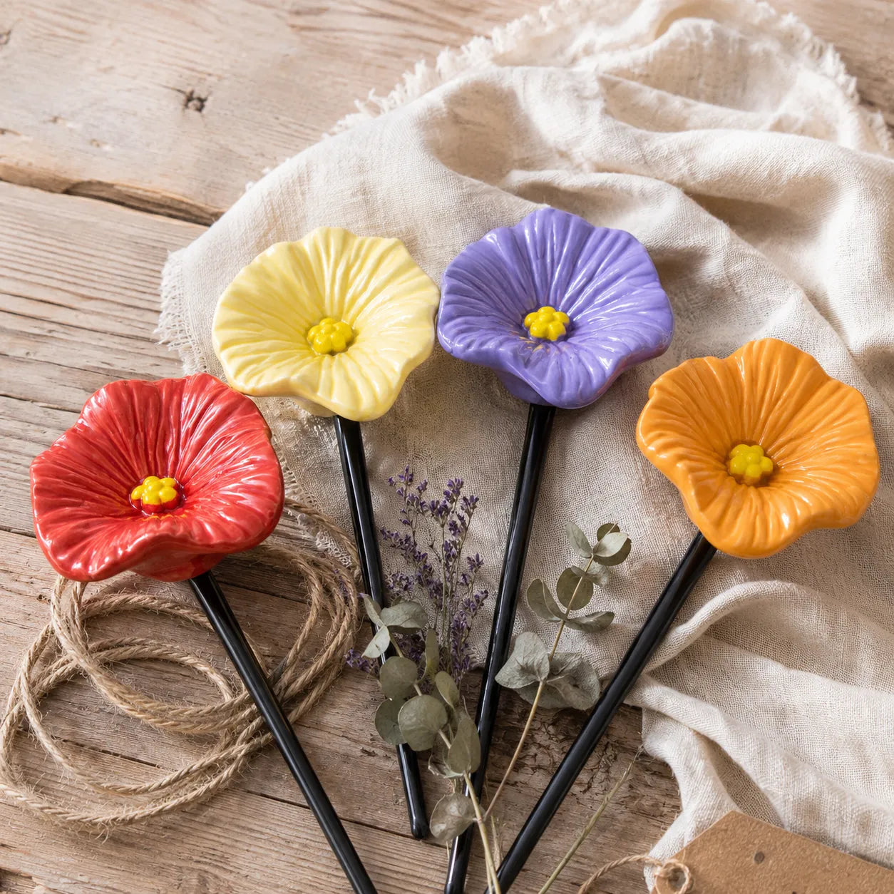 Helgara – Flower Bee & Bird Water Bowls