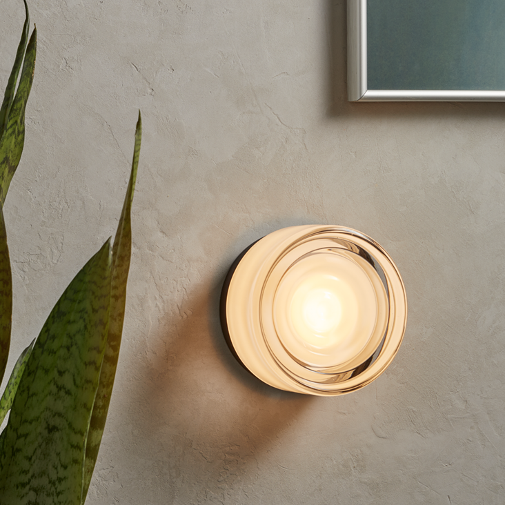 Lumara – Sculpted Dimmable Wall Sconce