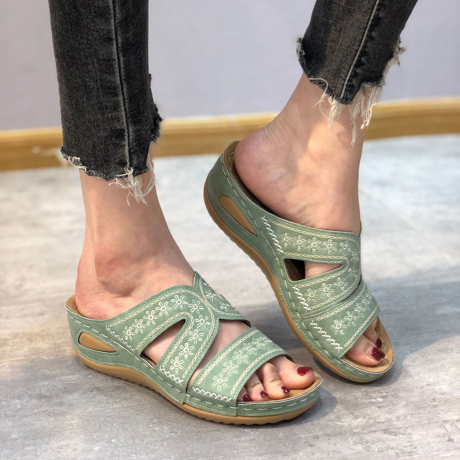 Emma's - Orthopaedic Sandals