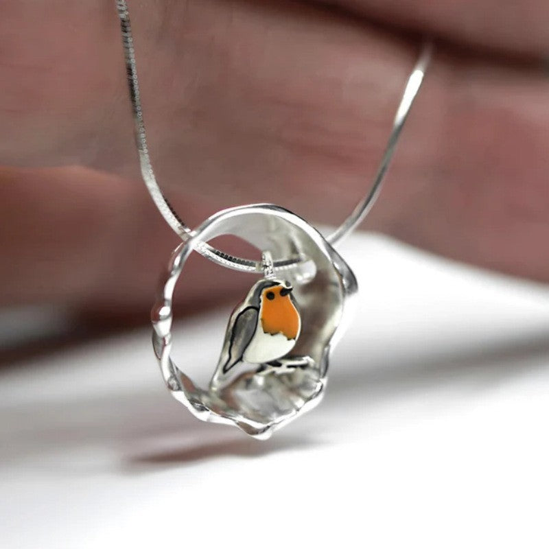 Moi™ | Silver Robin Necklace