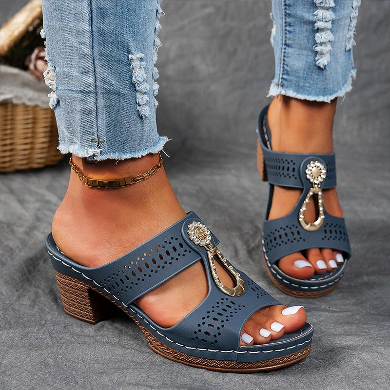 Abby - Orthopaedic Sandals