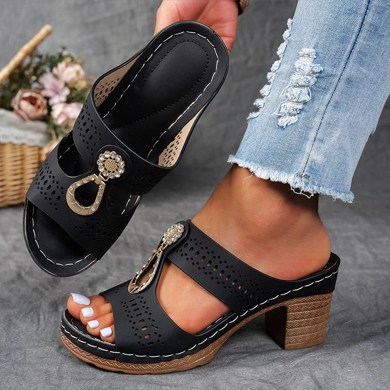Abby - Orthopaedic Sandals