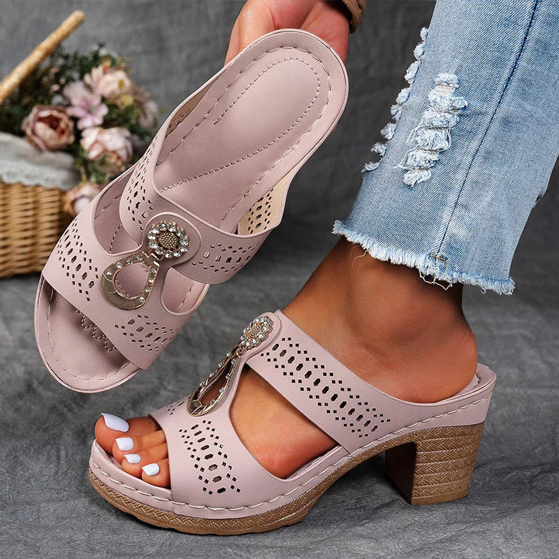 Abby - Orthopaedic Sandals