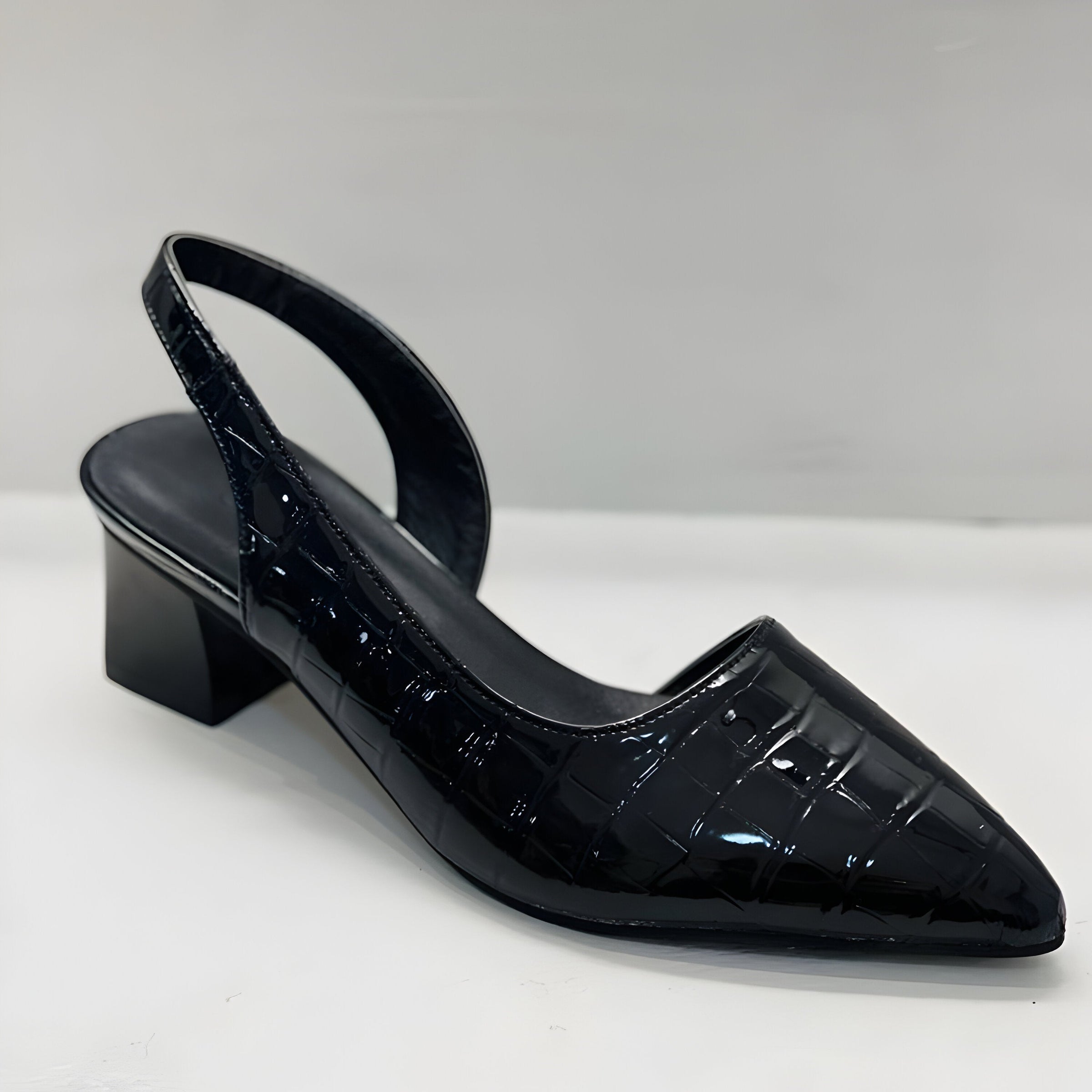 LEONIE – CROCODILE TEXTURED SLINGBACK HEELS