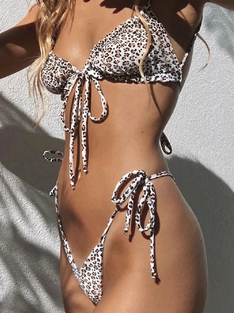 Amy - Stylish Bikini Set