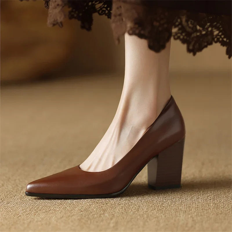 Verona - Elegant Pumps