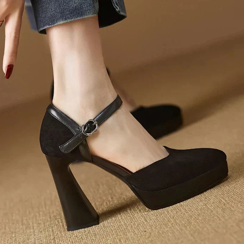 Celeste - Elegant Pumps