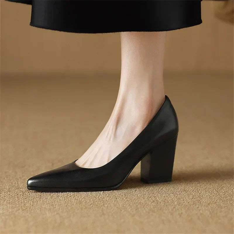 Verona - Elegant Pumps
