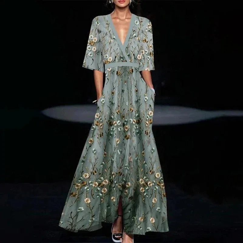 Evie - Elegant Dress With Flower Pattern