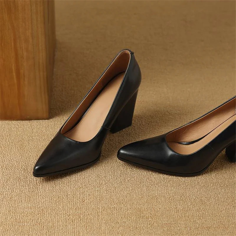 Verona - Elegant Pumps