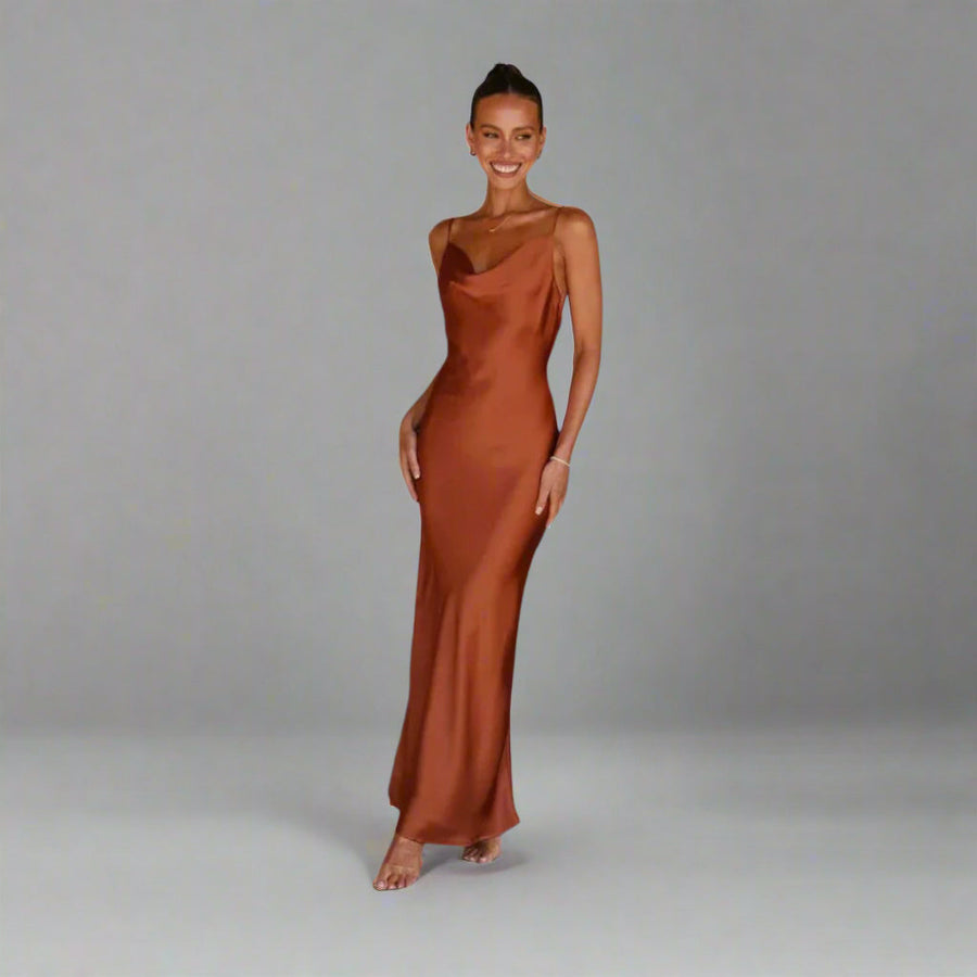 Claudia | Sophisticated Satin Dress for Unforgettable Occasions