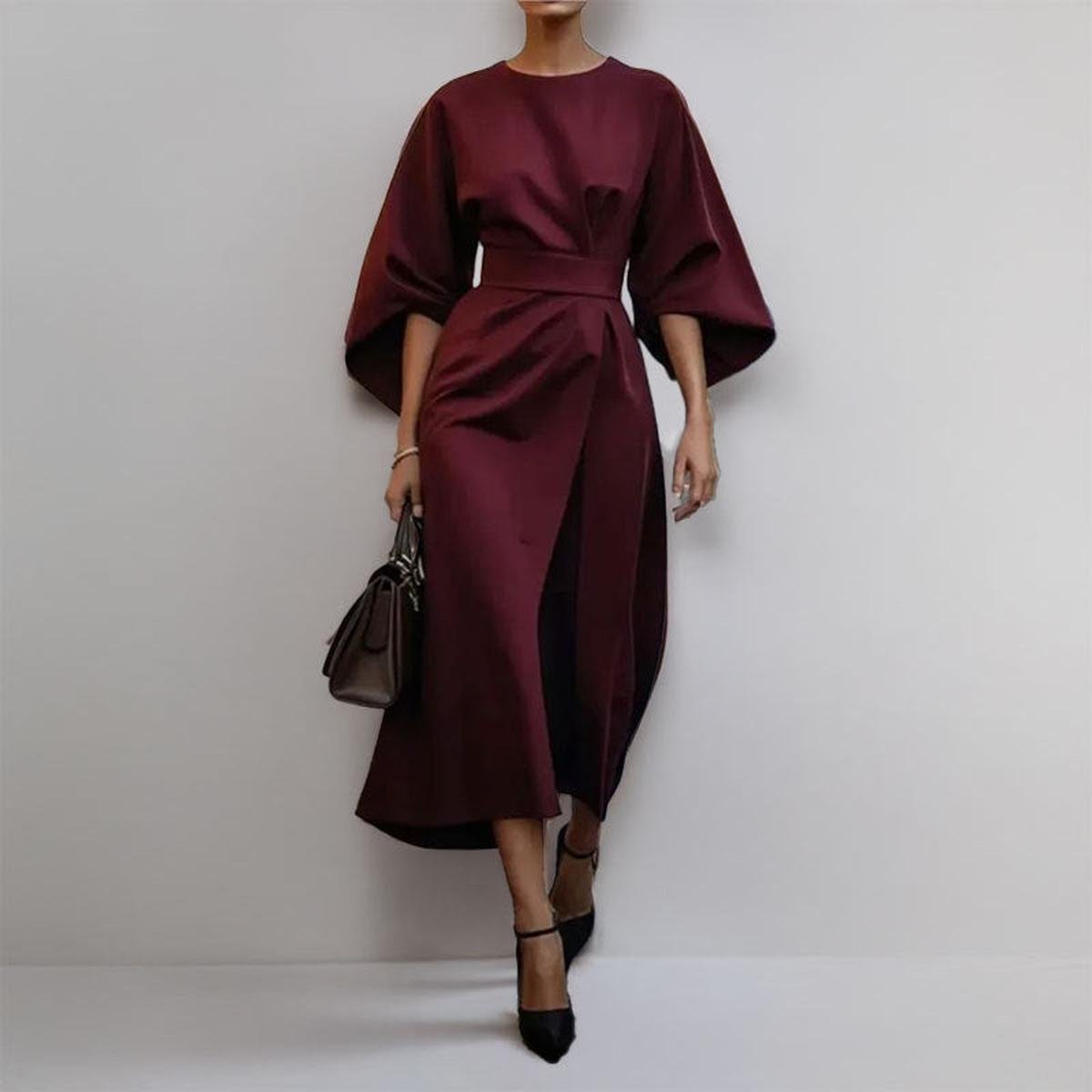 Elegant Long Dress with Batwing Sleeves