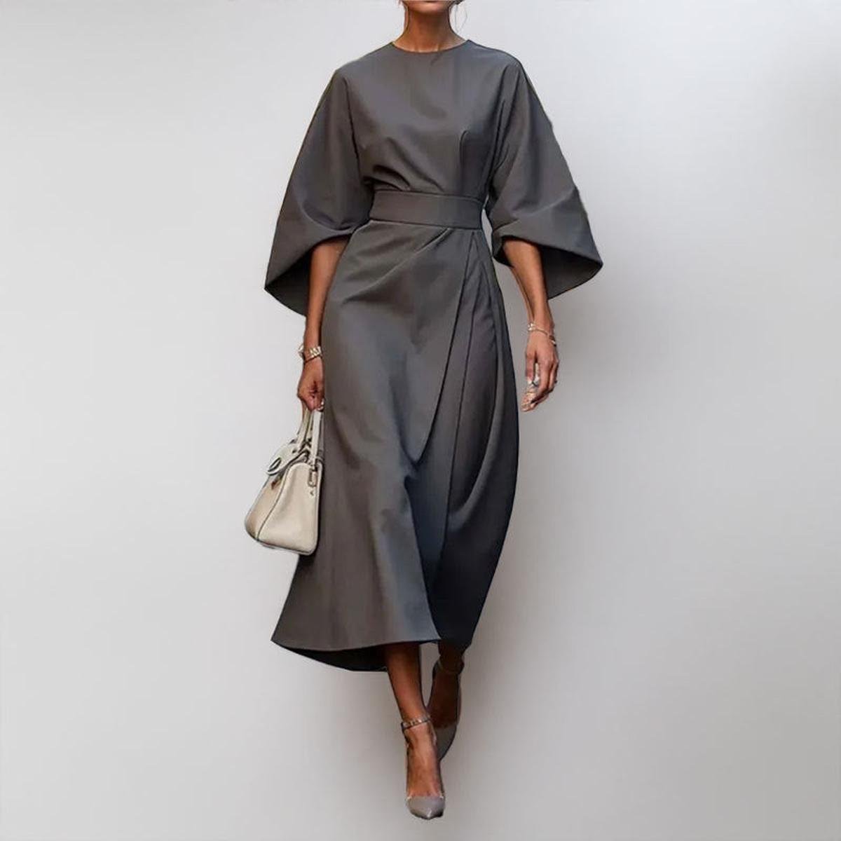 Elegant Long Dress with Batwing Sleeves