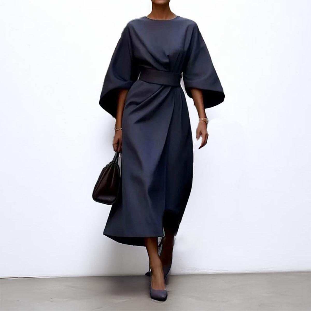 Elegant Long Dress with Batwing Sleeves