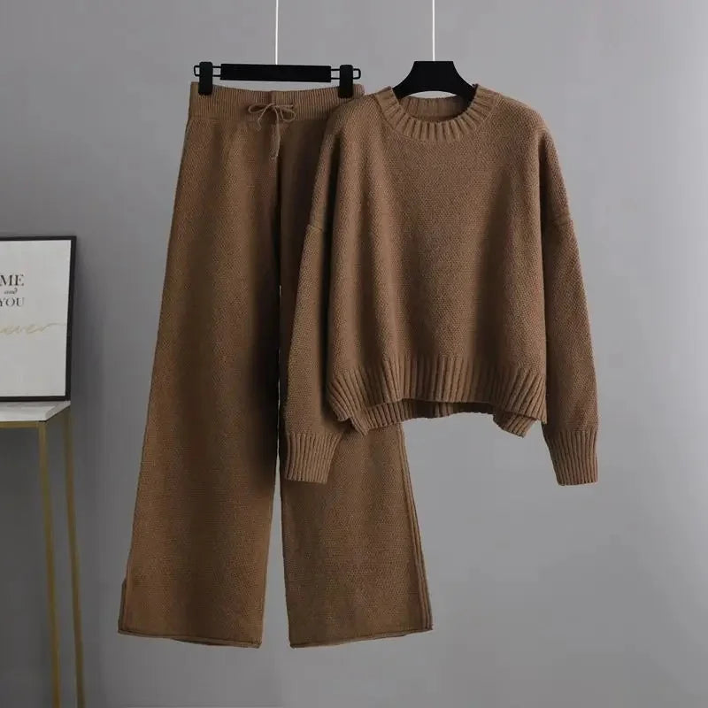 TALIA – FASHIONABLE CASUAL KNITTED SET