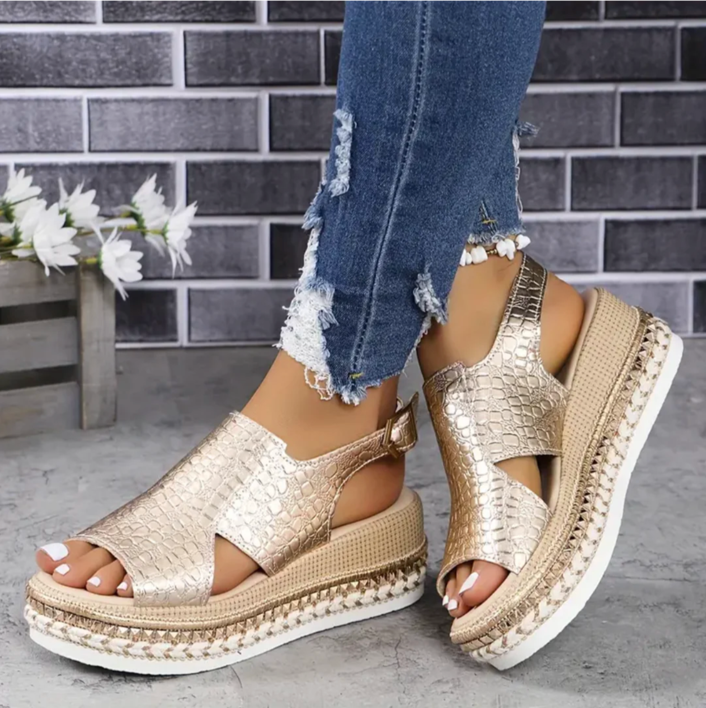 Katie™ Elegant orthopaedic sandals