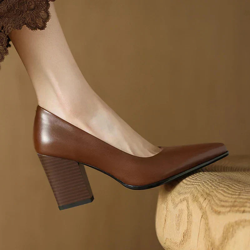 Verona - Elegant Pumps