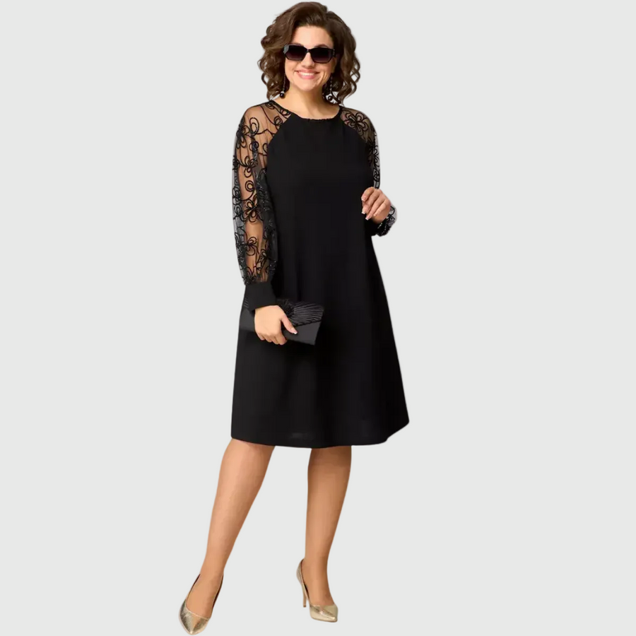 Regina | Elegant and Flowing Dress