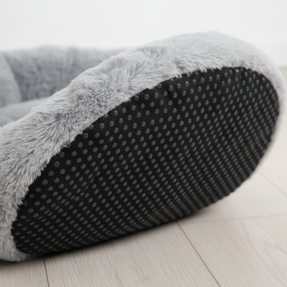 Cloofie – Plush Cave Bed for Cats, Semi-Enclosed