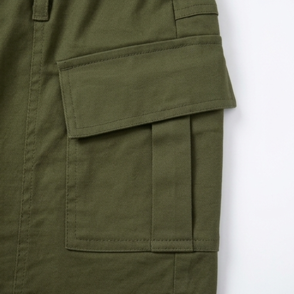Curvella – Women's High-Waisted Stretch Cargo Shorts