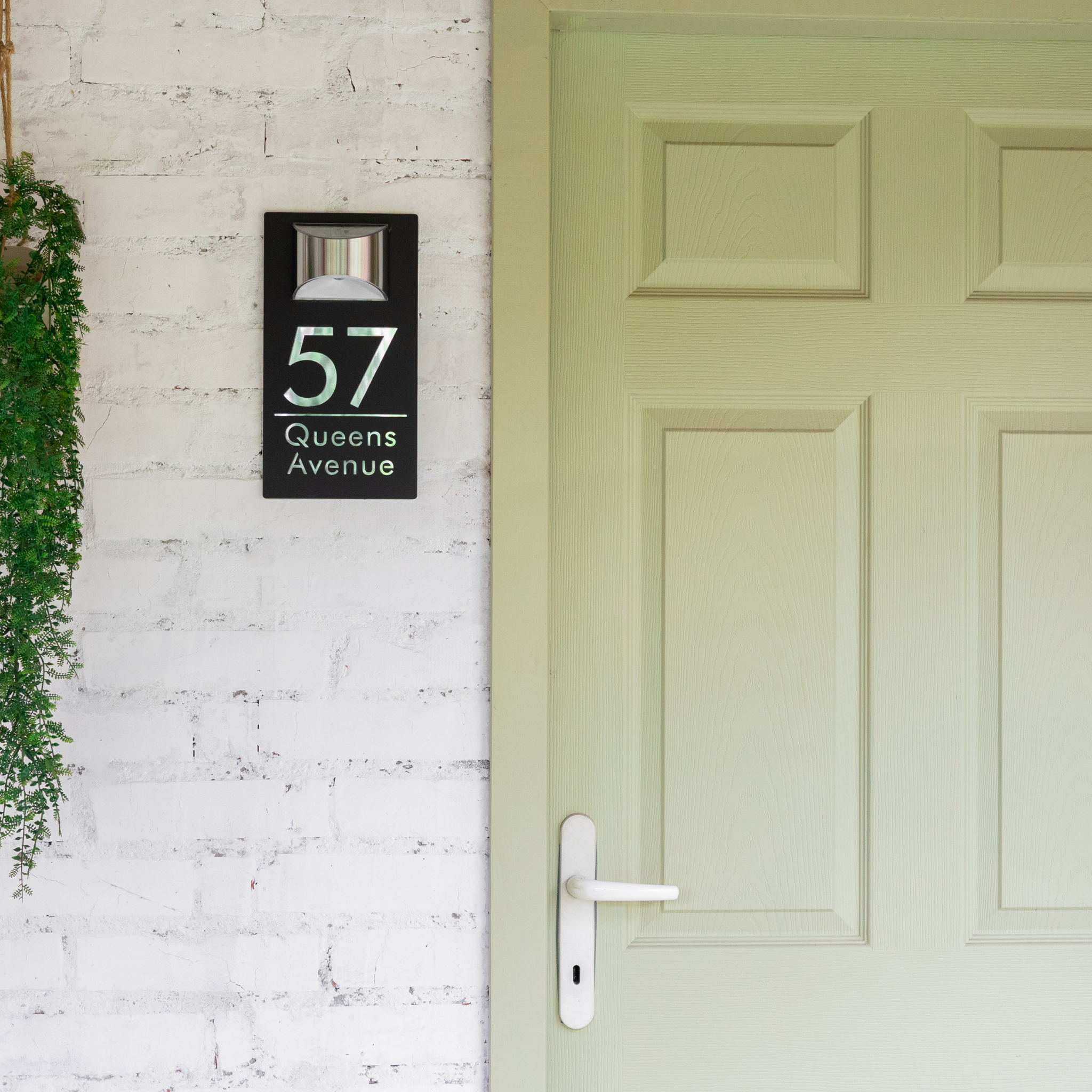 Havenlit - Personalized Solar LED Door Plaque