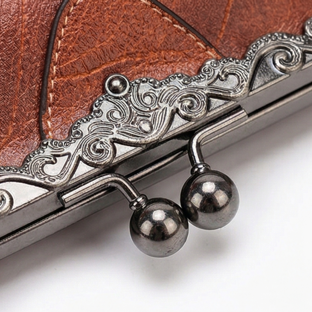 Bellora – Vintage Kiss Lock Handbag