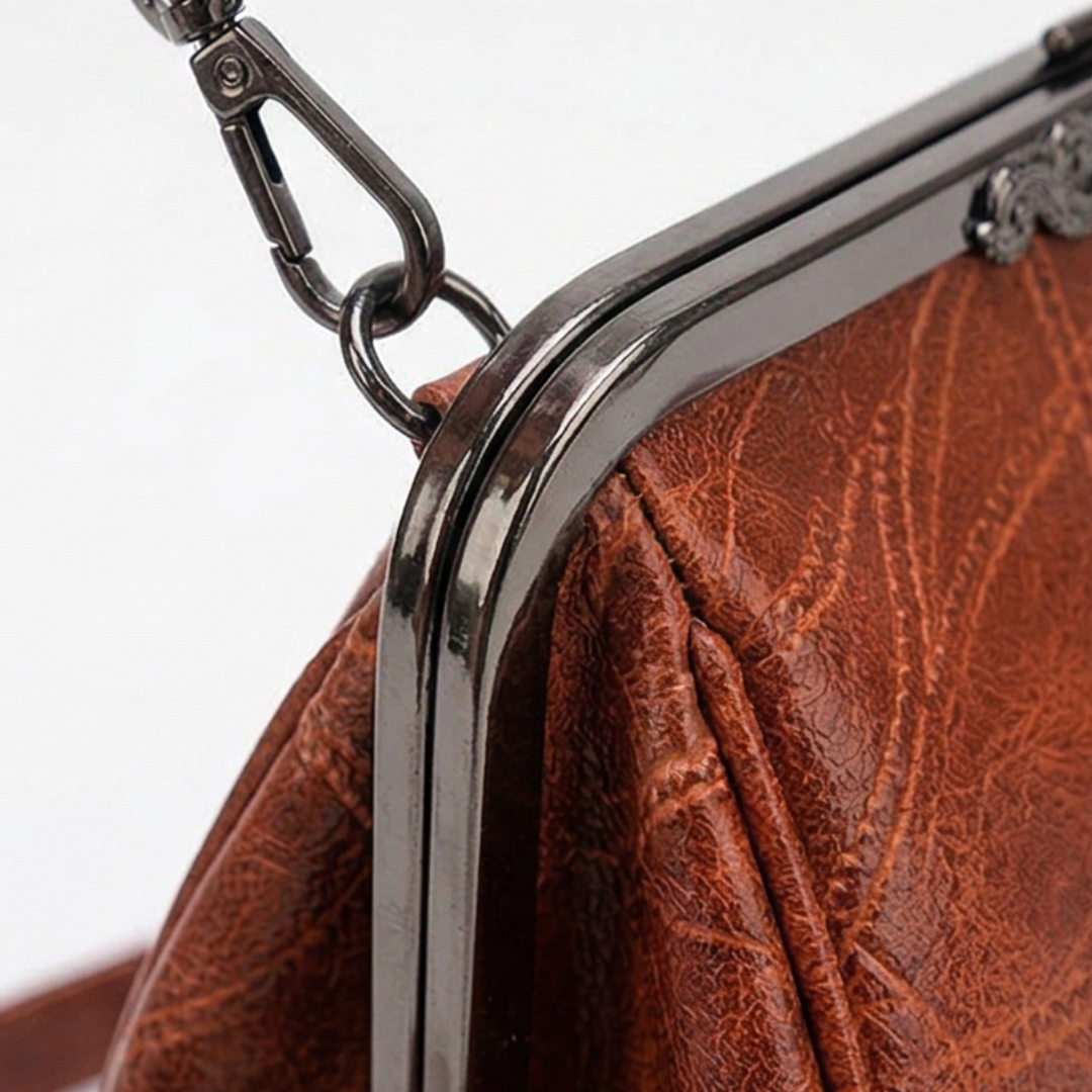 Bellora – Vintage Kiss Lock Handbag