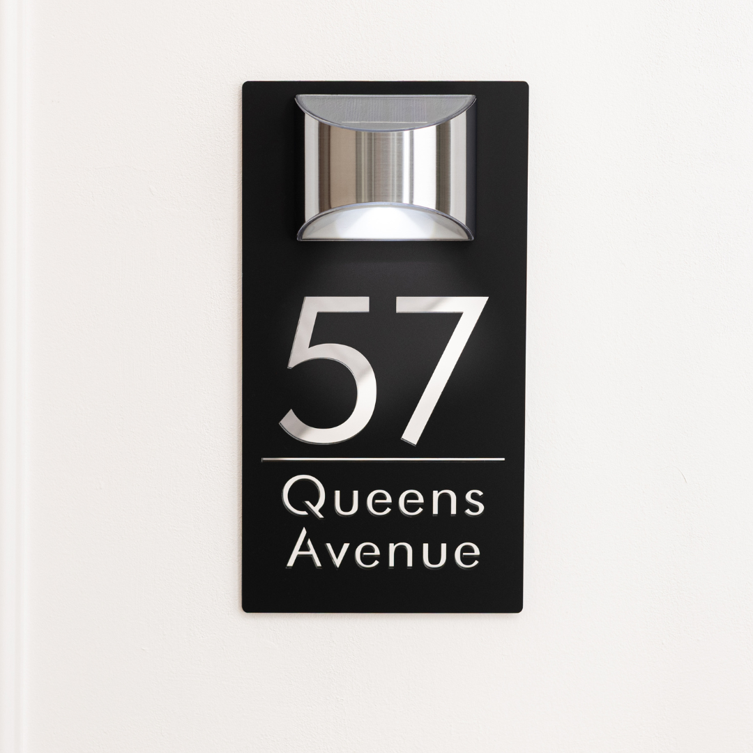 Havenlit - Personalized Solar LED Door Plaque