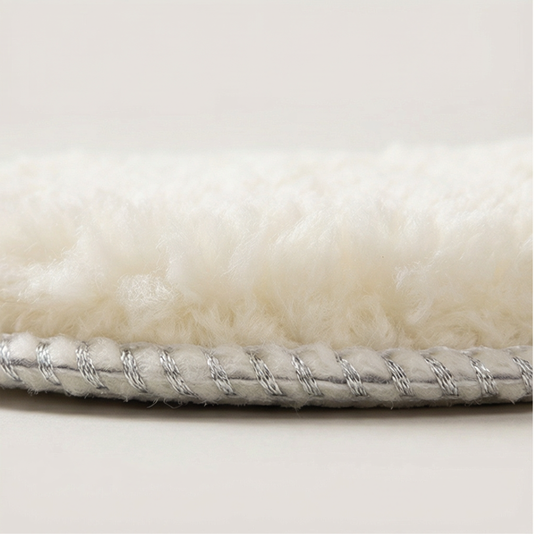 Cozystep – Plush Sheepskin Insoles for Warm Winter Feet