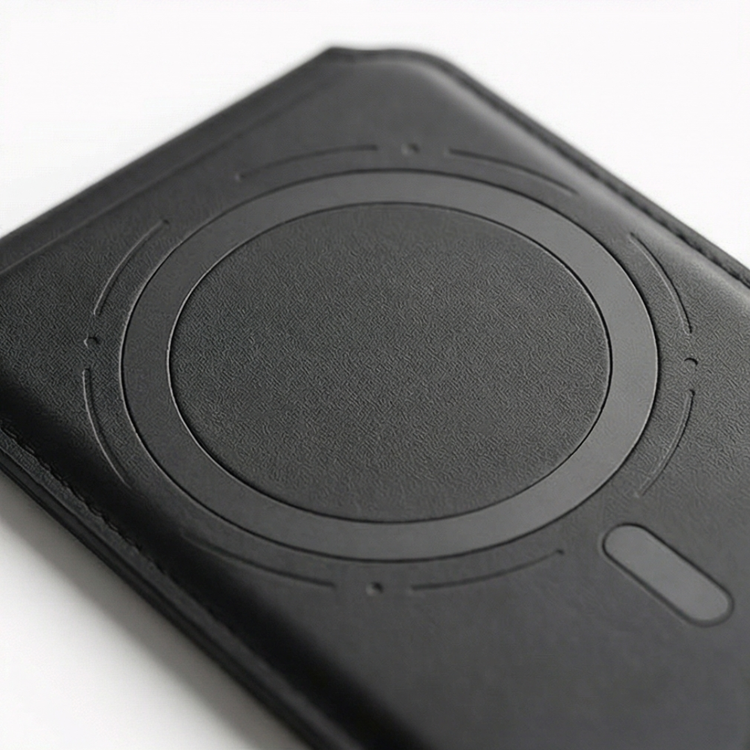 Cardlock - Trackable MagSafe Wallet