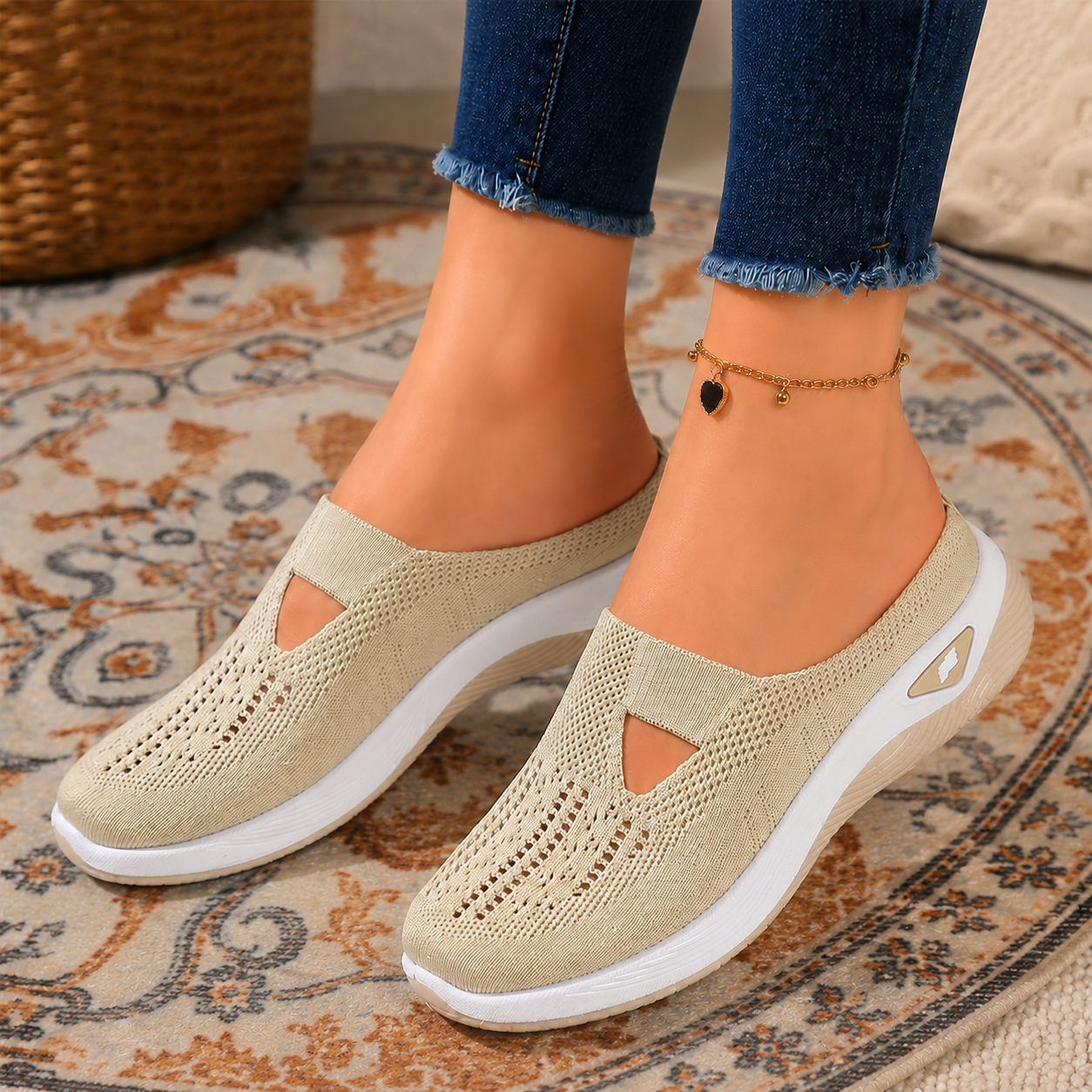 Airessa – Breathable Mesh Slip-On Mules with Cushioned Air Sole