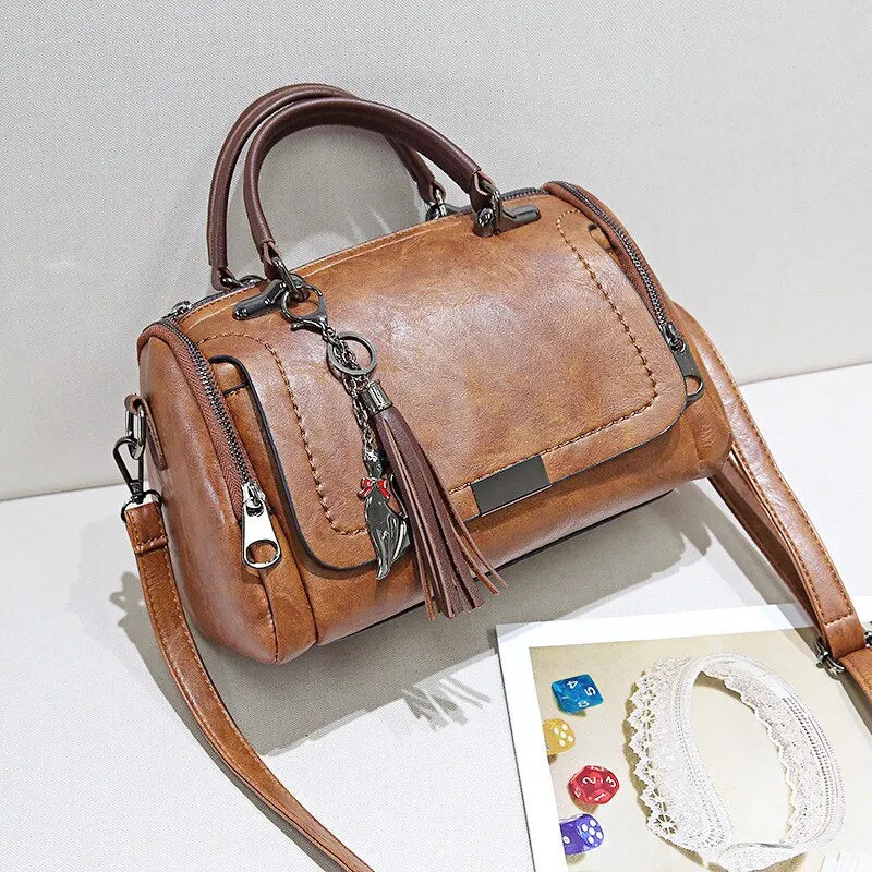 Olava | Structured Handbag
