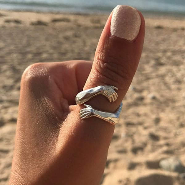 Baguette – Adjustable ring with a wrapping shape