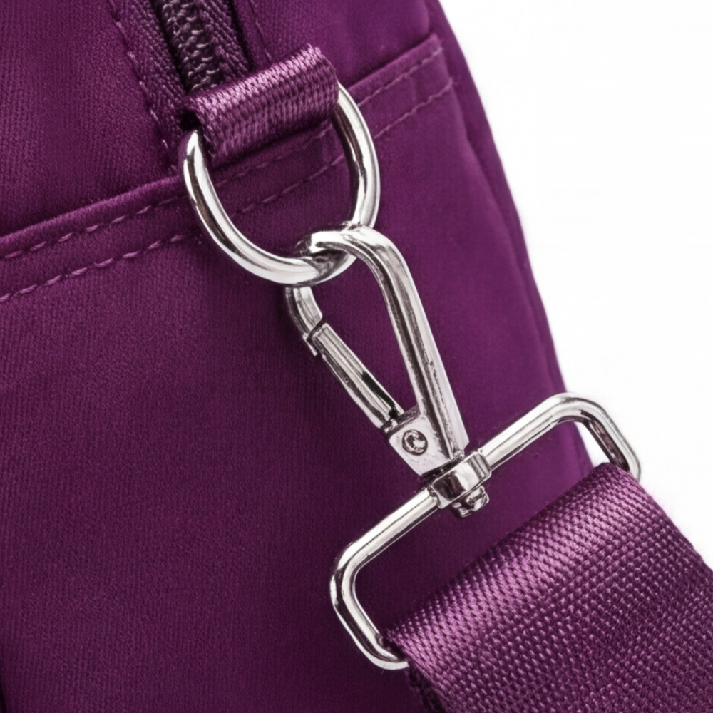 Carryella – Multi-Pocket Shoulder Bag with Anti-Theft Design
