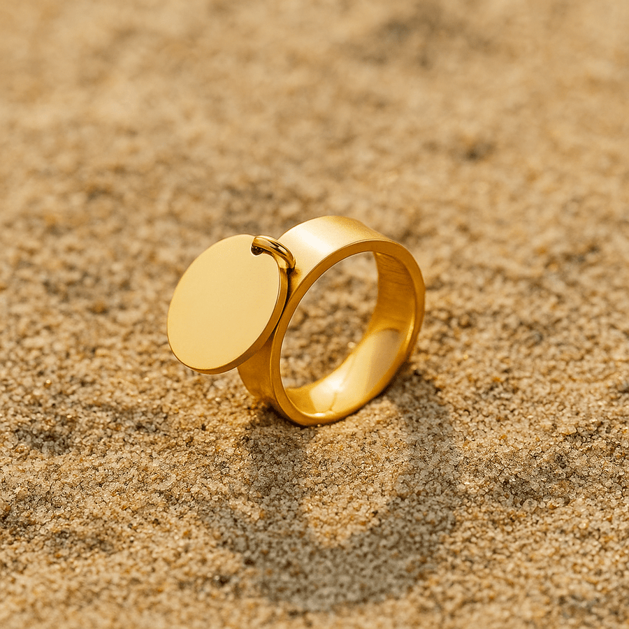 Genova Ring – Movable Medallion