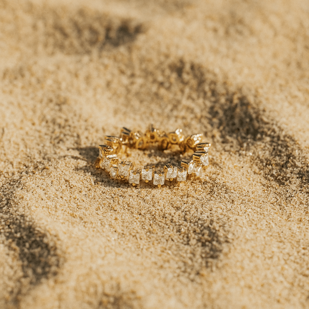 Luce Ring – 18k Gold Plated and Fine Stones