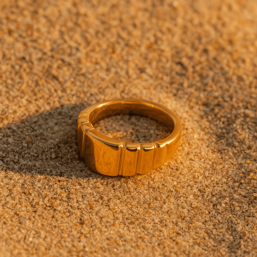 Cascata Ring – 14k Gold-Plated with Graphic Relief