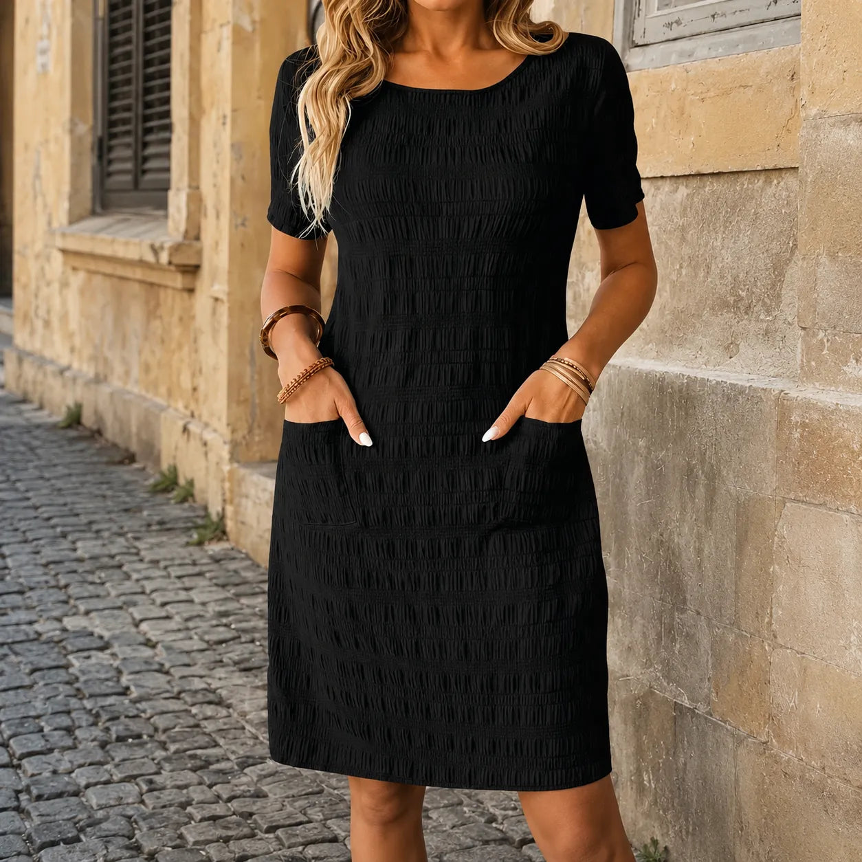Belvora – Textured Stretch Knee Dress with Pockets