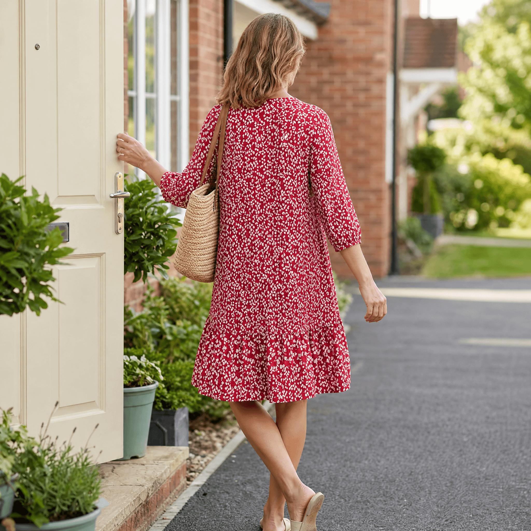 Bellora – Breezy Floral Midi Dress with Ruffle Hem