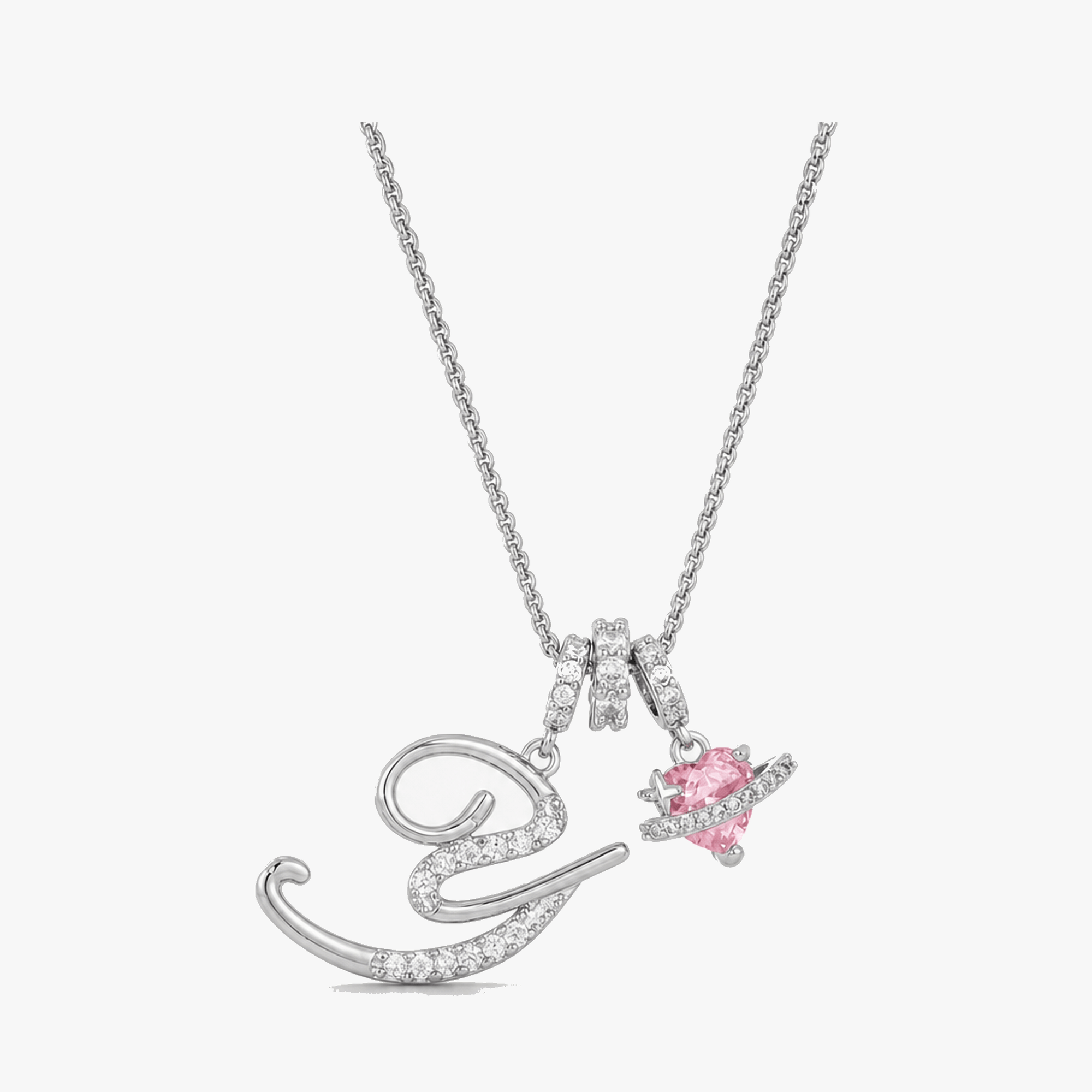 Levara – Personalized Initial Heart Necklace