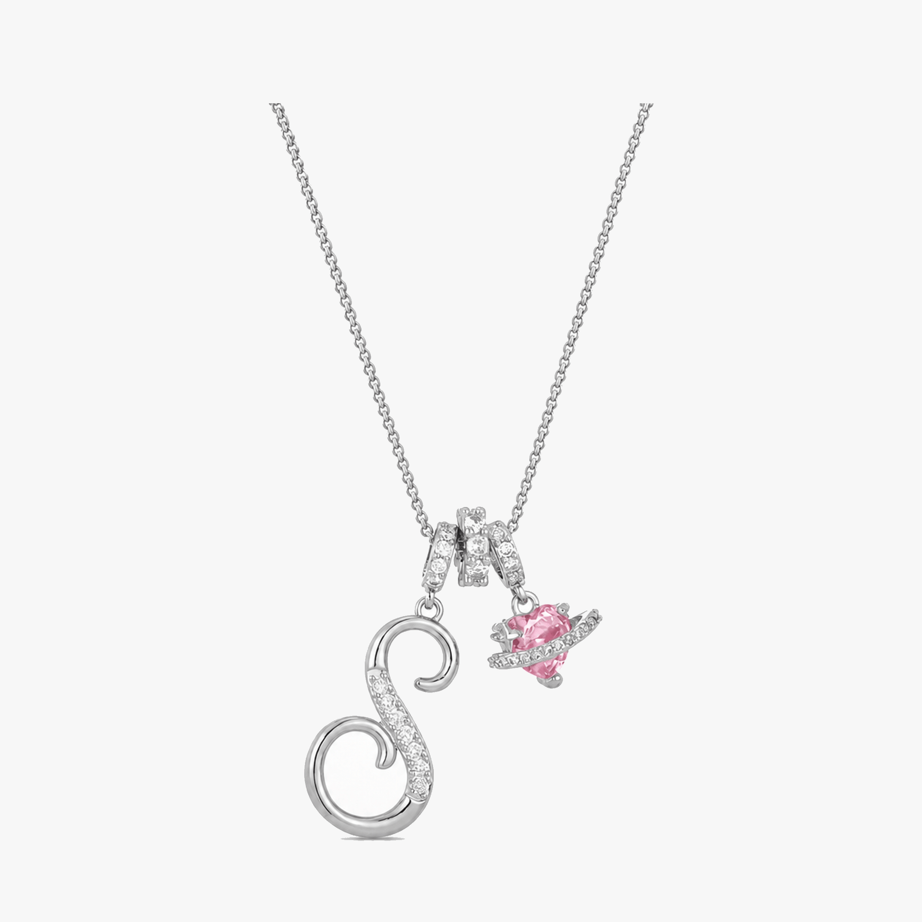 Levara – Personalized Initial Heart Necklace