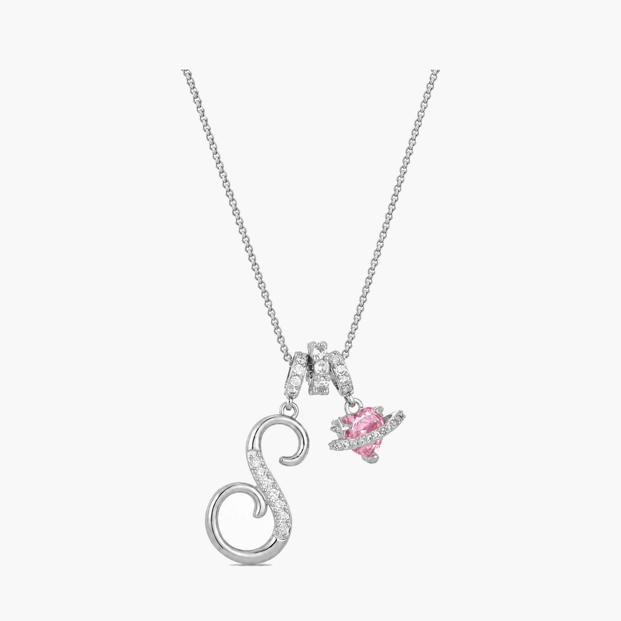 Levara – Personalized Initial Heart Necklace