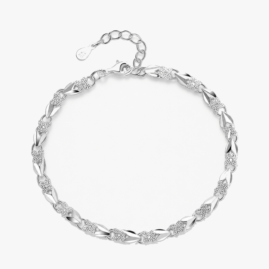 Clovara - Textured Silver Clover Chain Bracelet
