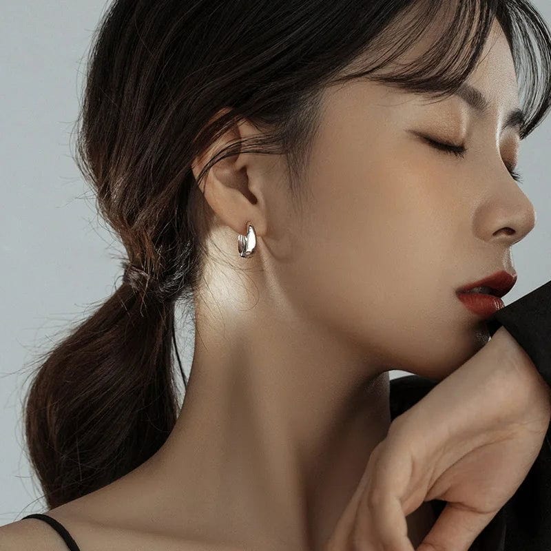 Twilight Earrings – Mini hoops in 925 silver and 14K gold