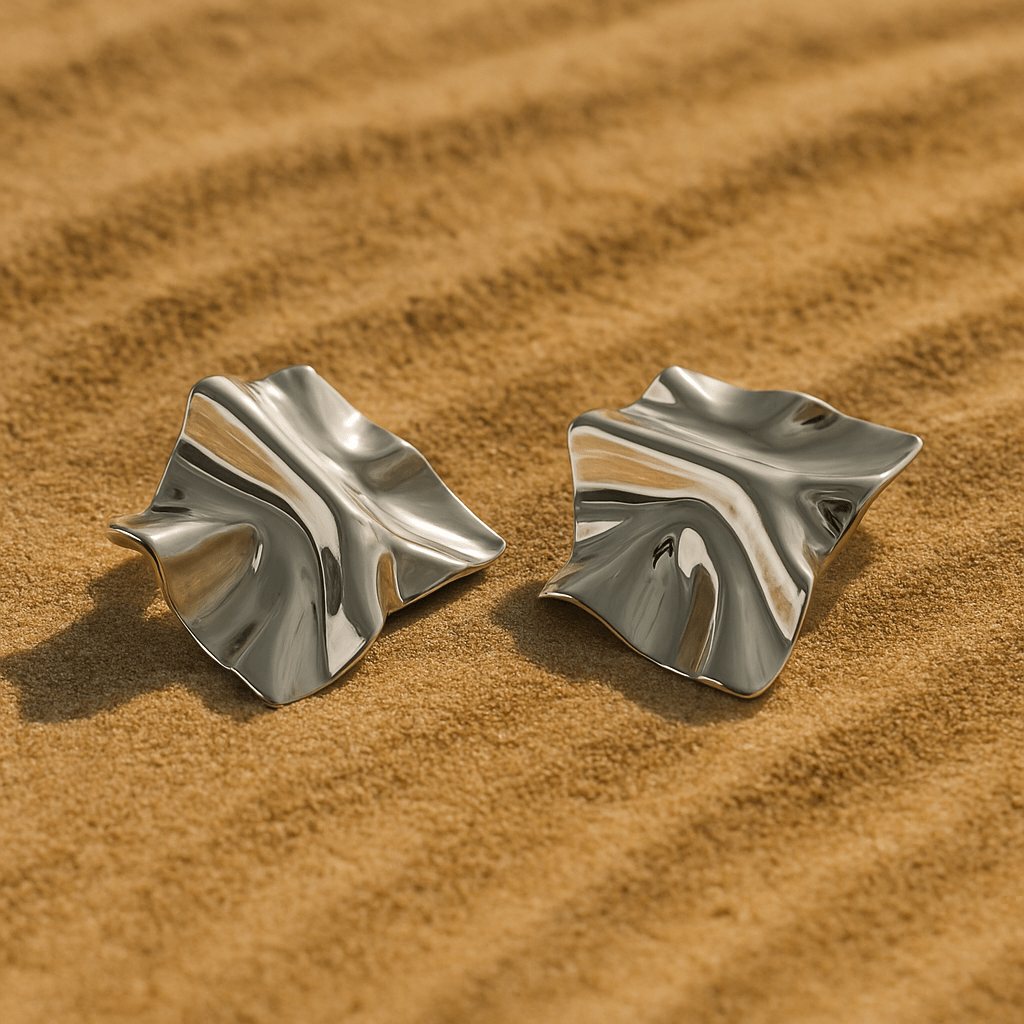 Marta Earrings – Wrinkled Leaves in Gold-Plated Steel and 925 Silver